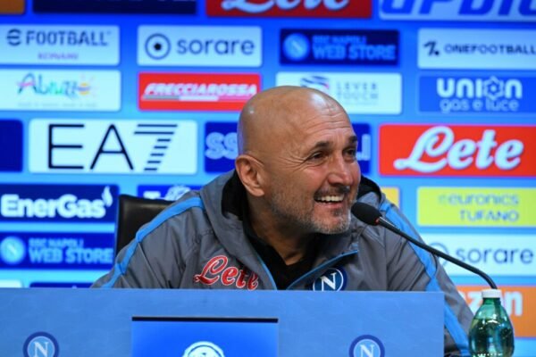 Spalletti: “Bello il Napoli di Sarri, noi abbiamo la nostra bellezza”