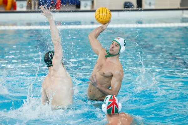 Posillipo, domani la sfida al Circolo Canottieri Ortigia