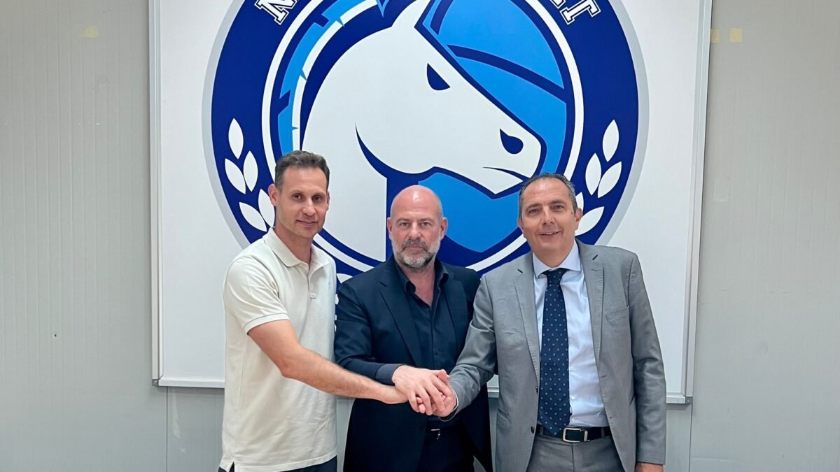 Gevi Napoli, presentati Llompart e Giuseppe Liguori