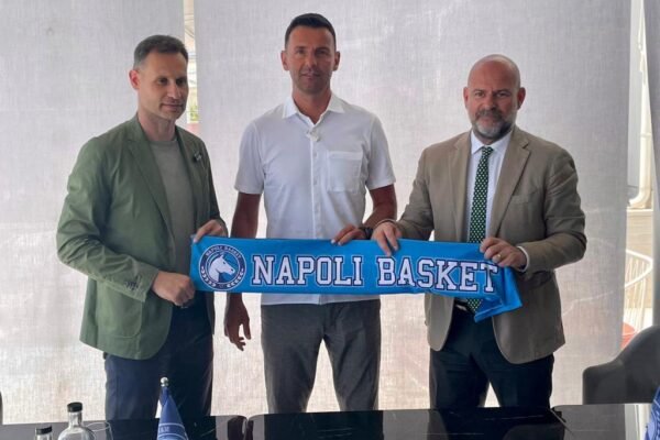 Gevi Napoli, Miličić si presenta: “Fiero di essere a Napoli”