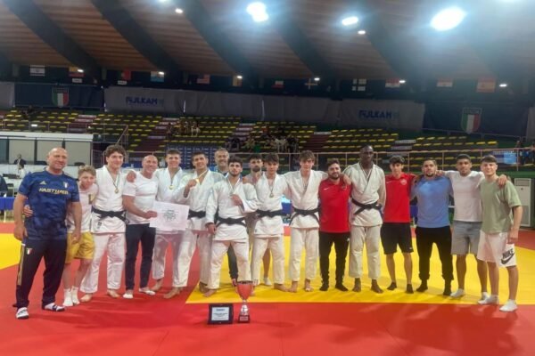 Nippon Ponticelli campione d’Italia a squadre nel judo