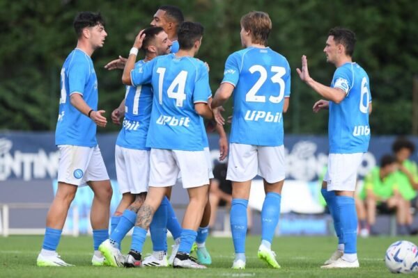 Il Napoli vince amichevole con Anaune, primo gol di Politano