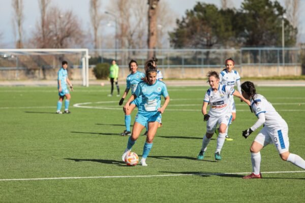 Elisa del Estal un’altra stagione con il Napoli femminile