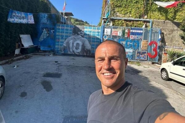 Fabio Cannavaro riapre le porte del Paradiso di Soccavo
