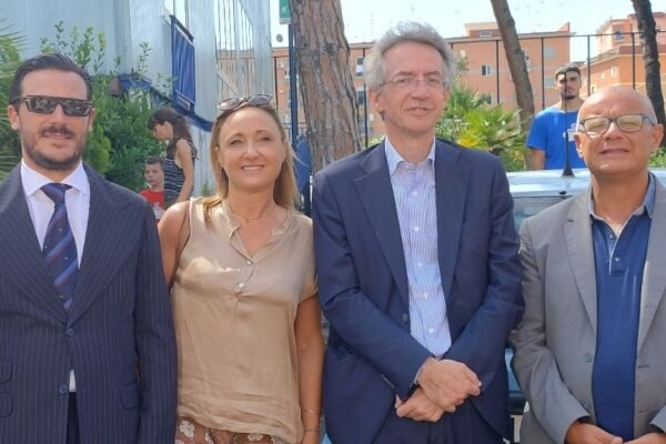 Il comune di Napoli al fianco delle iniziative del Centro Ester