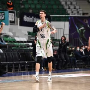 Tomislav Zubčić,