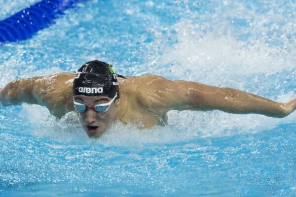 Capri-Napoli, in gara anche Federico Burdisso