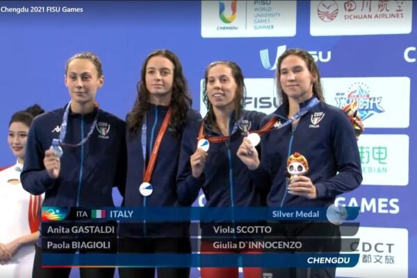 Viola Scotto di Carlo argento nella staffetta 4X100 alle Universiadi