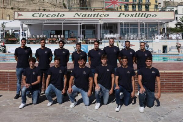 Posillipo, esordio con il Savona a porte chiuse