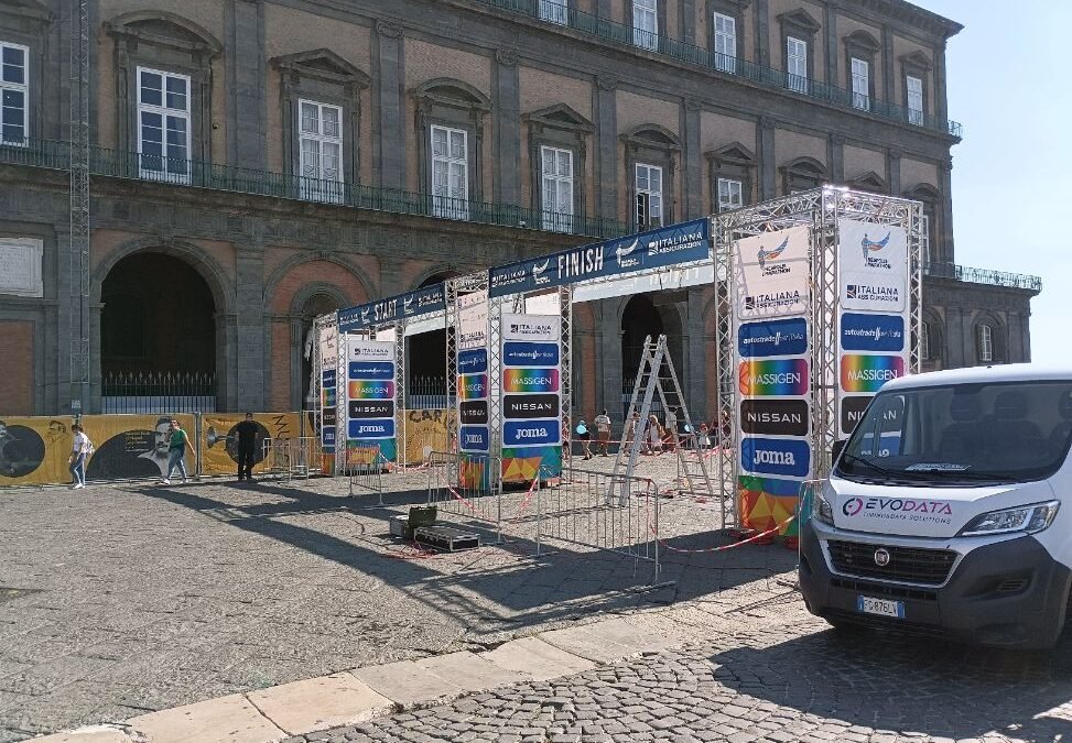 Neapolis Marathon, domani 2500 podisti al via da piazza del Plebiscito