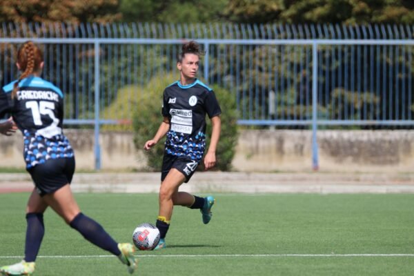 Napoli femminile, domani a caccia della vittoria a Firenze