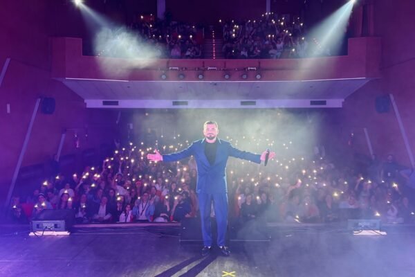 Erry Mariano domenica sera al Teatro Trianon con un nuovo singolo