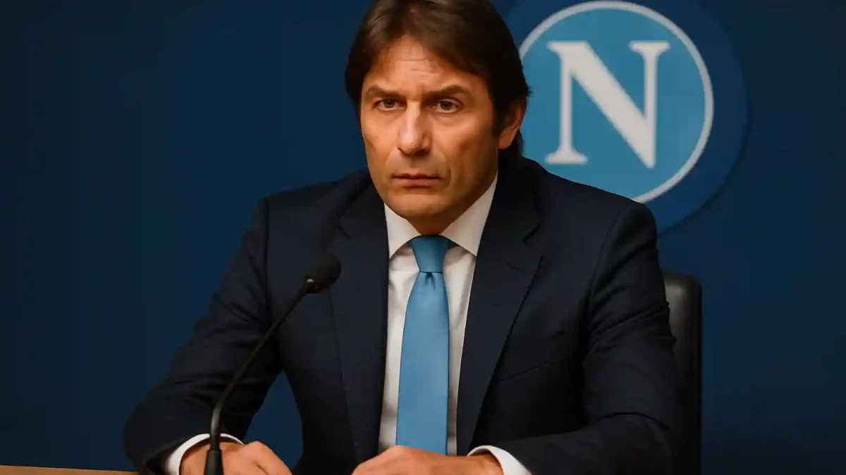 Antonio Conte alla guida del Napoli in conferenza