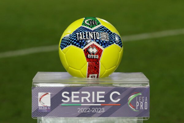 Serie C, è uscito il calendario: un Girone C da brividi tra big, derby e sfide infuocate