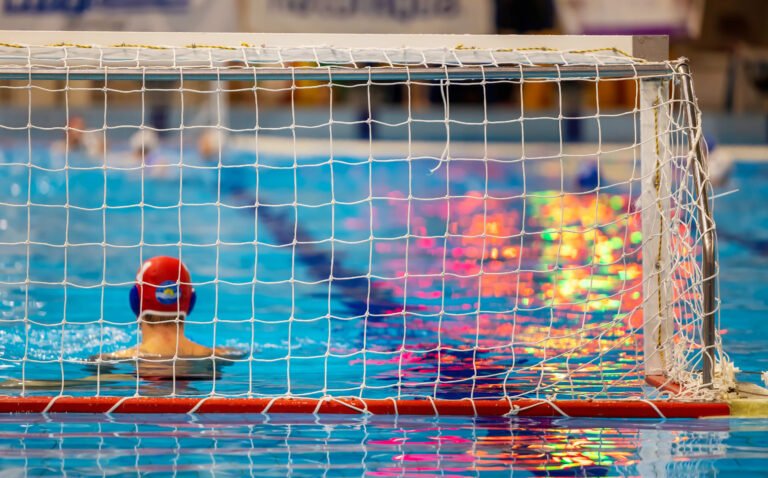 Posillipo, il presidente Postiglione celebra i medagliati dei Giochi del Mediterraneo